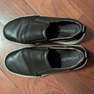 Vionic Women's Size 7 Black Kimmie Slip On Sneakers Loafers